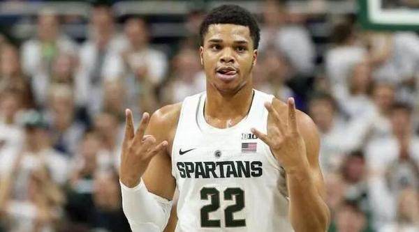 选手之间可 选手之间可