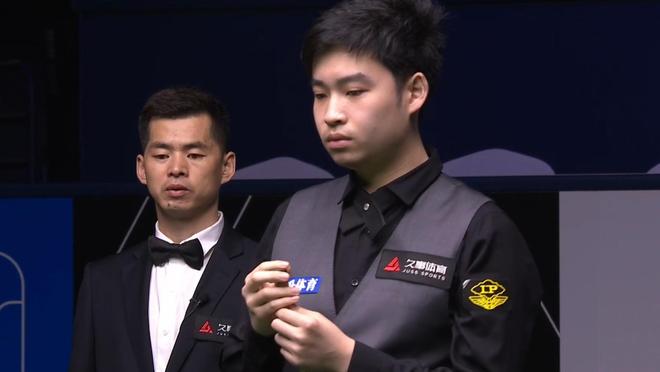 暂列替补席 暂列替补席