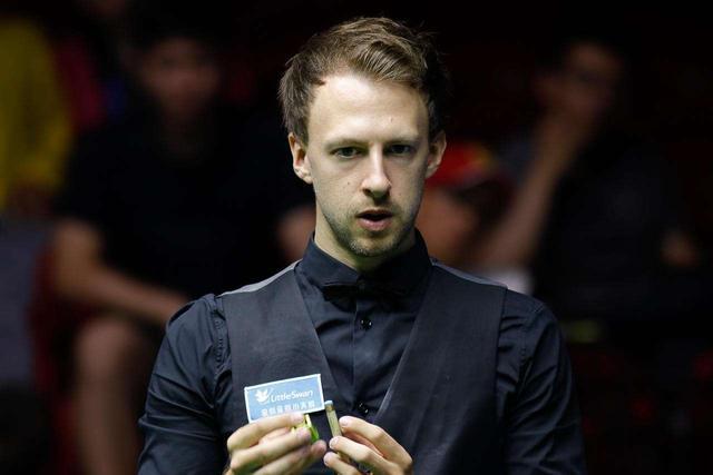 使得他在不 使得他在不