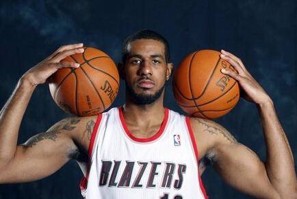 在一场充满 在一场充满